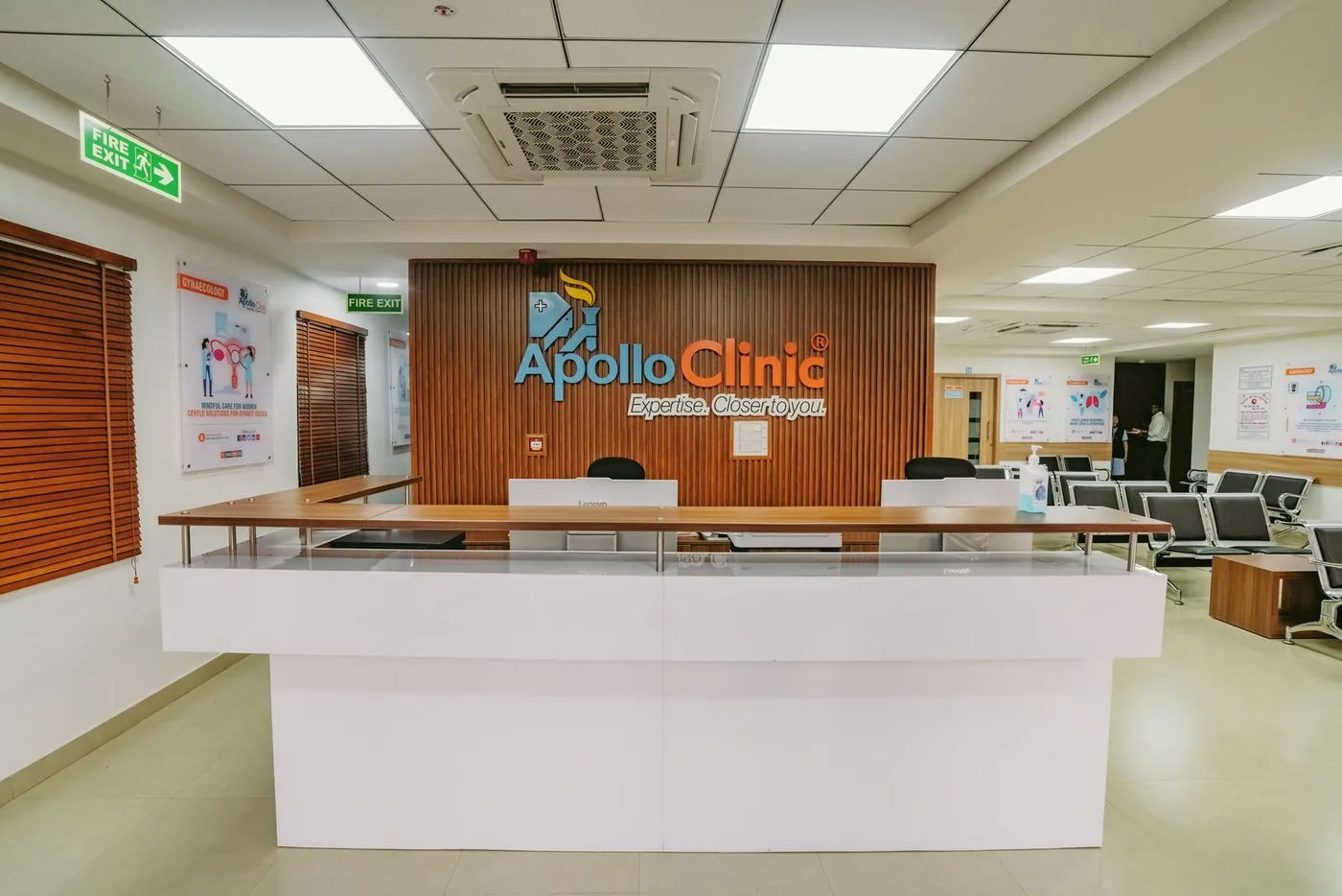 Apollo Clinic Akshay Nagar reception